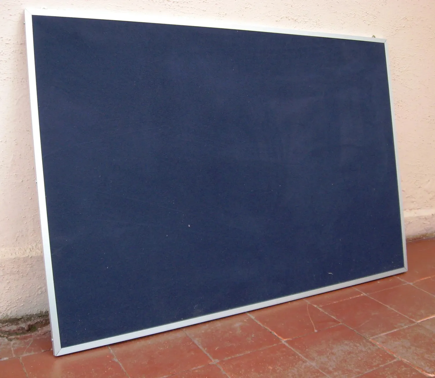 Franelógrafos — Diario Mural Comercial Provendi (foto 3)