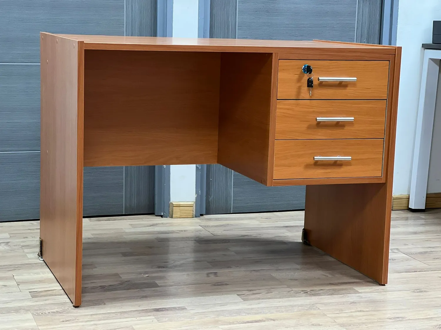 Profesores — Mobiliario Escolar Comercial Provendi (foto 1)